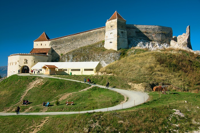 Obiectiv turistic Cetatea Rasnov Brasov|365romania.ro