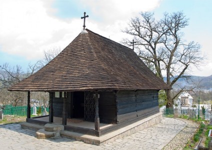 Manastirea Dintr-un Lemn obiectiv turistic Valcea | 365romania.ro